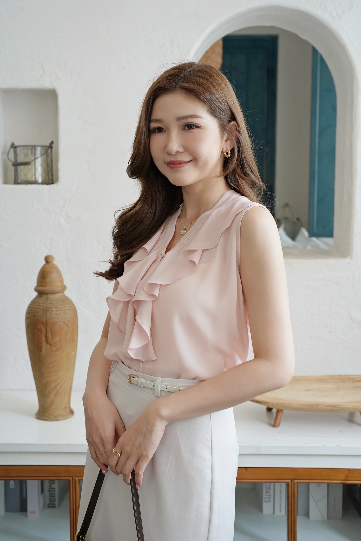 Finely Chiffon Ruffle Vest