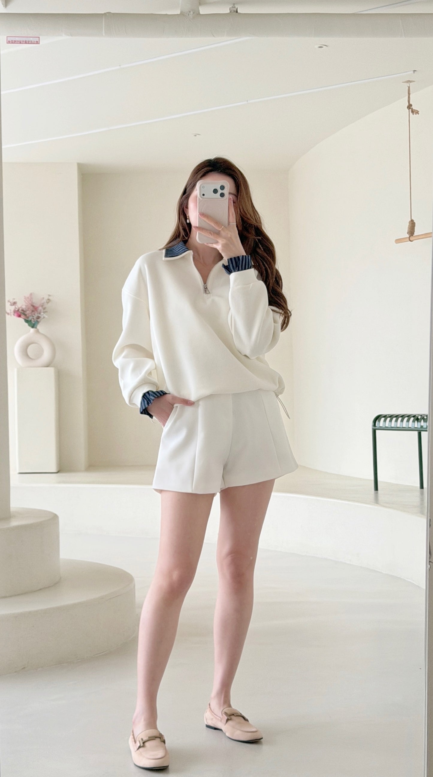 Creamy Zipper Sweater