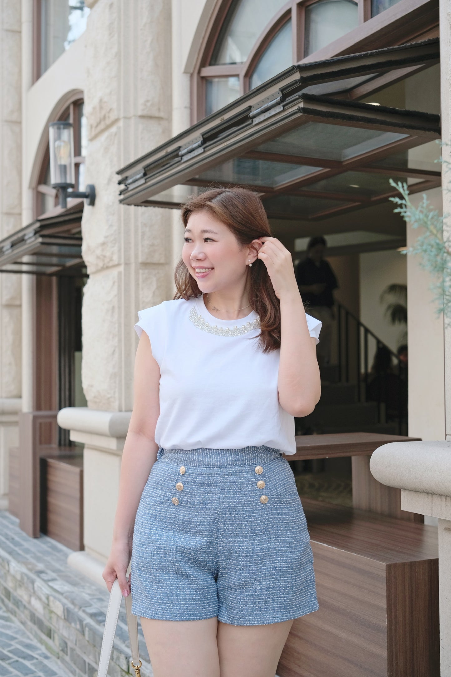 Classy Pearly Top