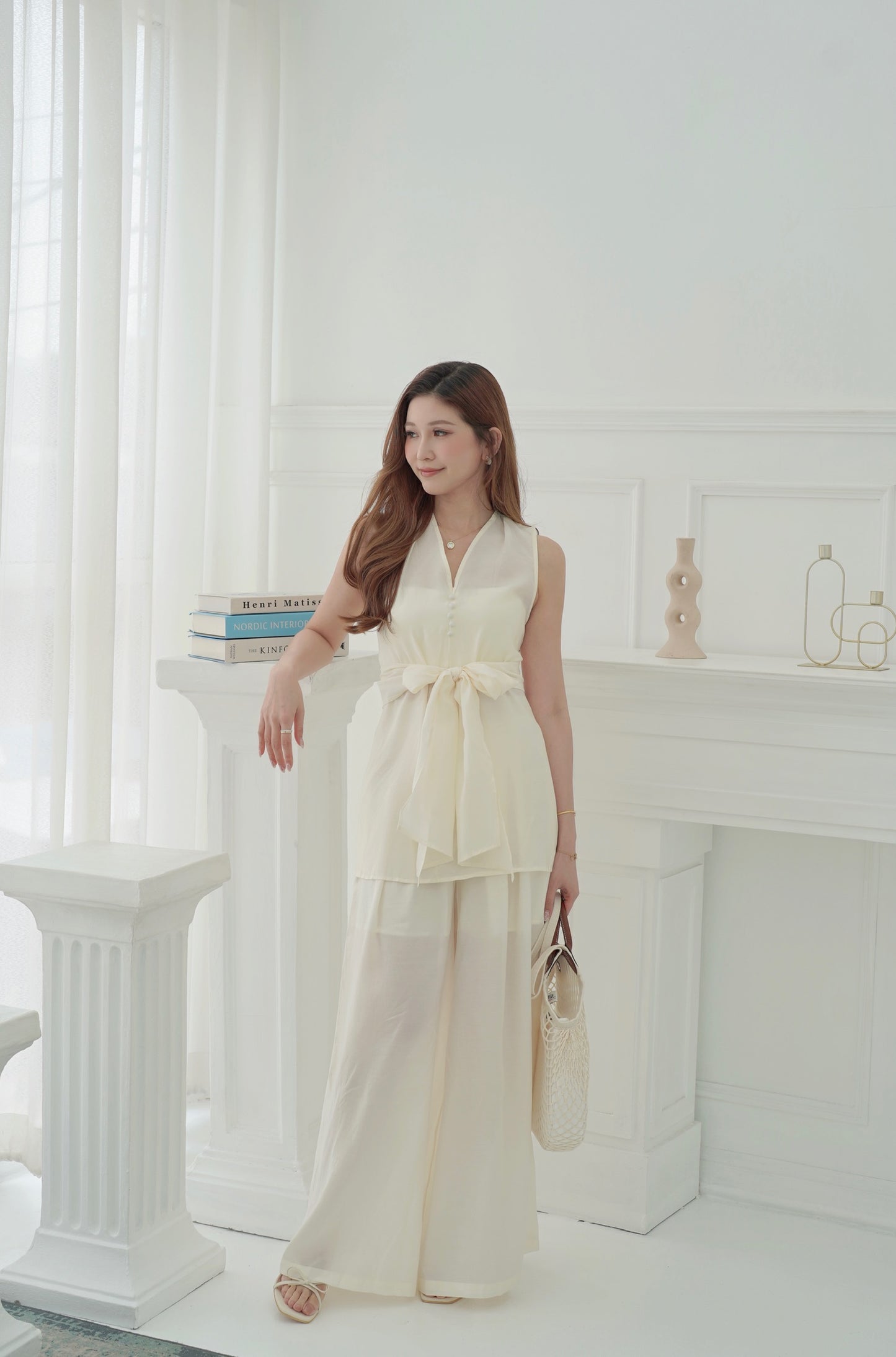 Hepburn Airy Set
