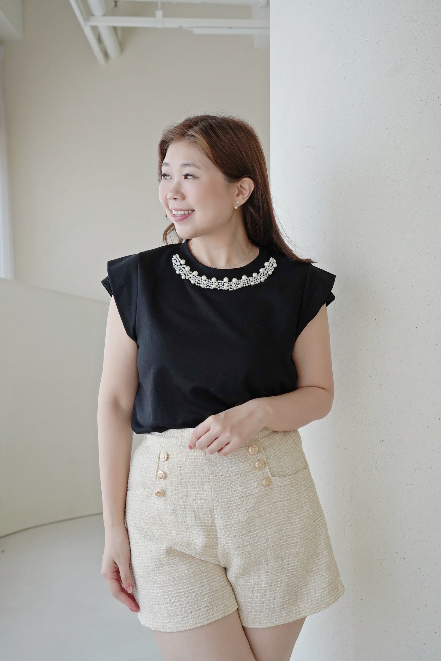 Classy Pearly Top