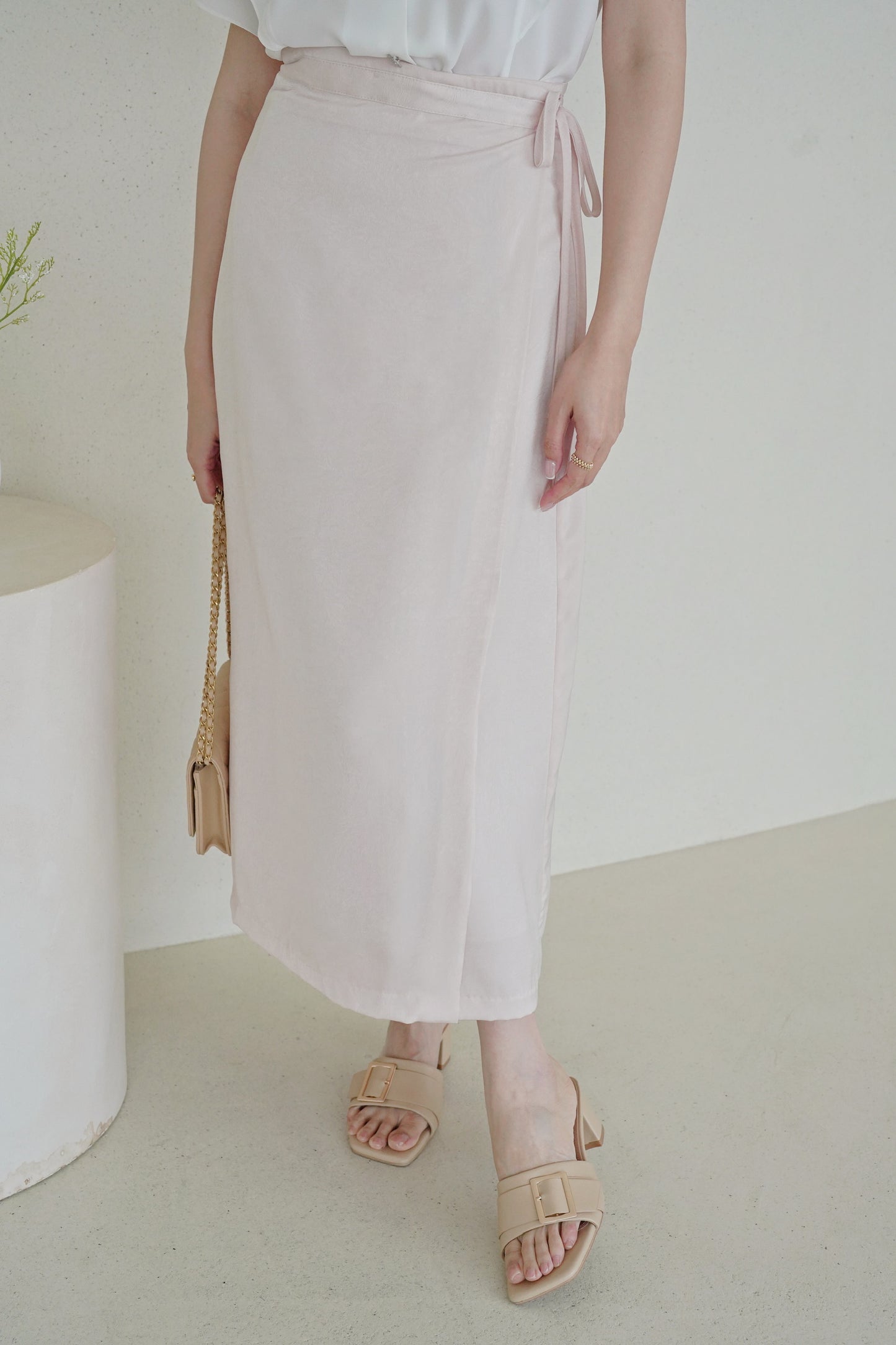 Classy Open Split Skirt