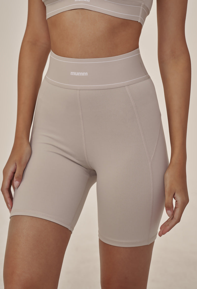 ELASTIC BIKE SHORT