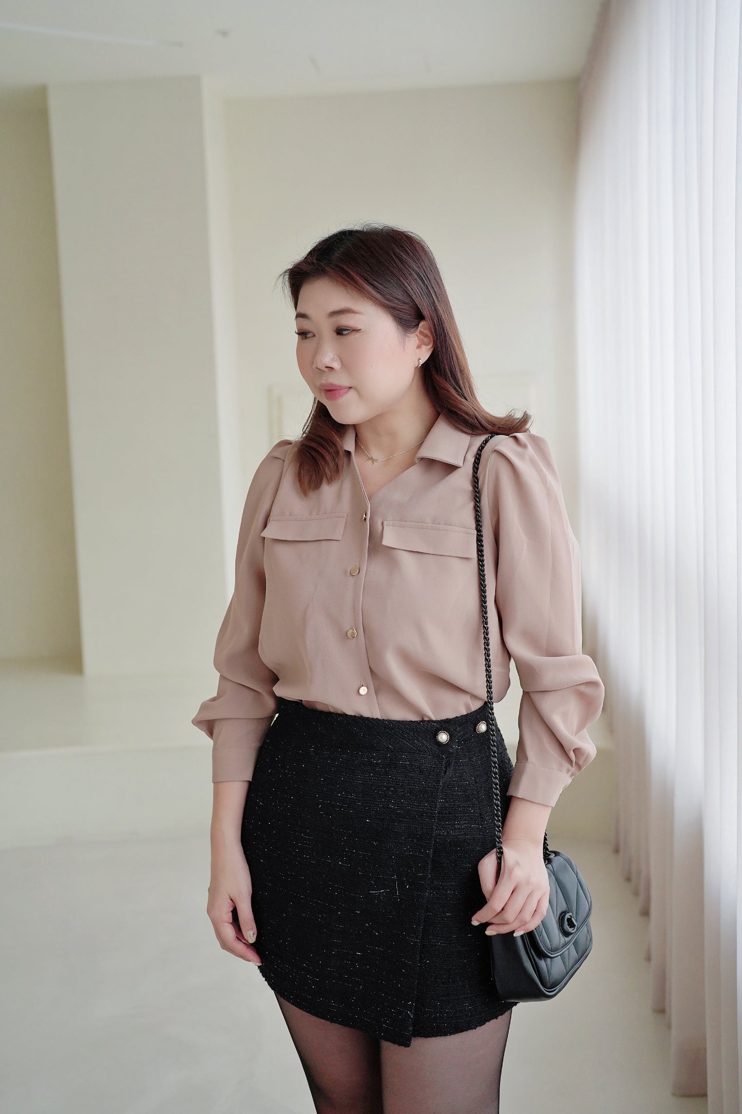 Airy Essential Blouse