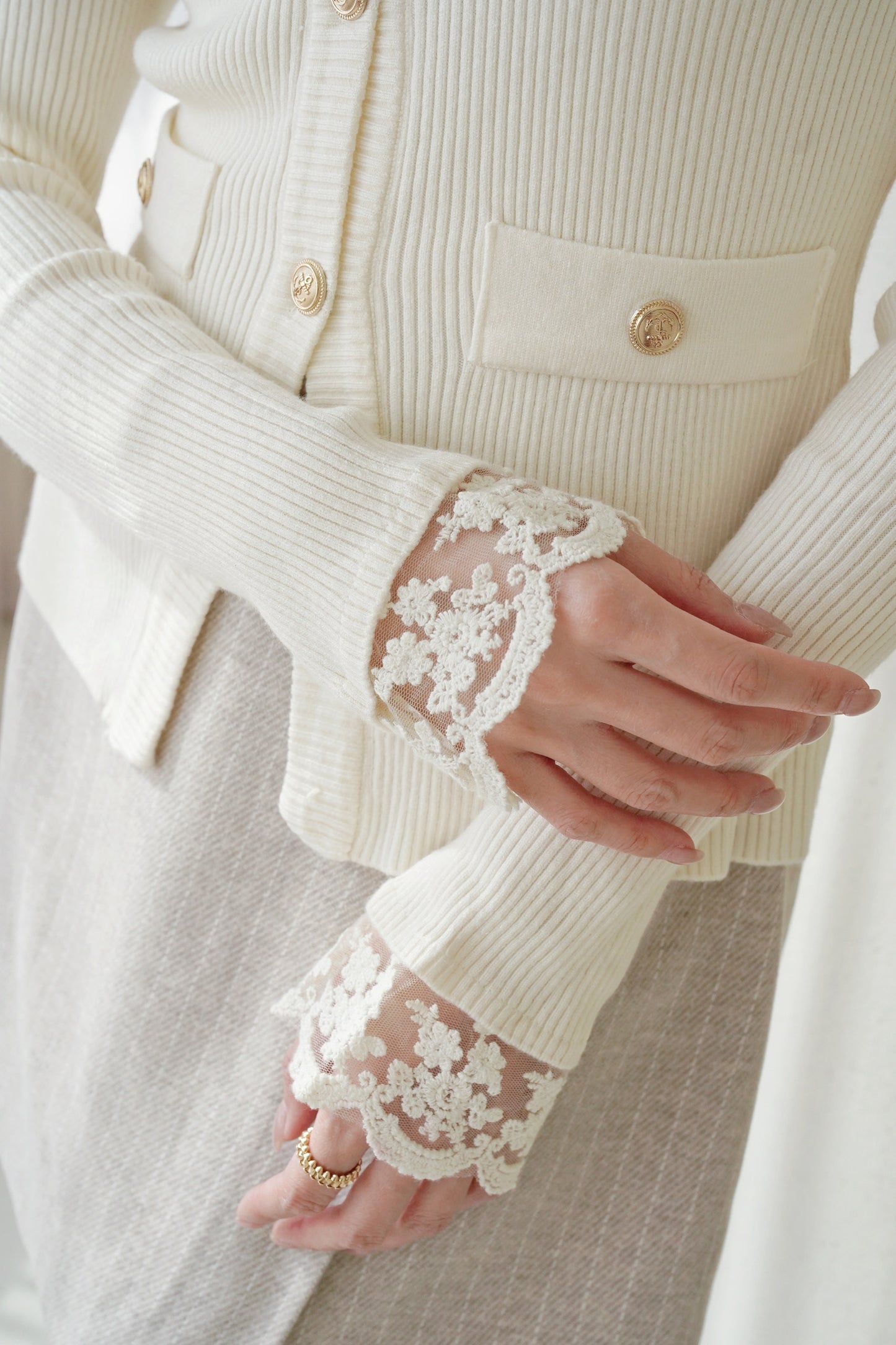 Glowy Lacie Knitted Top