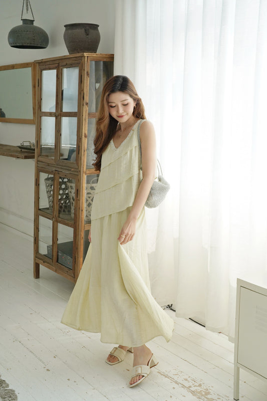 Ruffle Seasell Dress Set