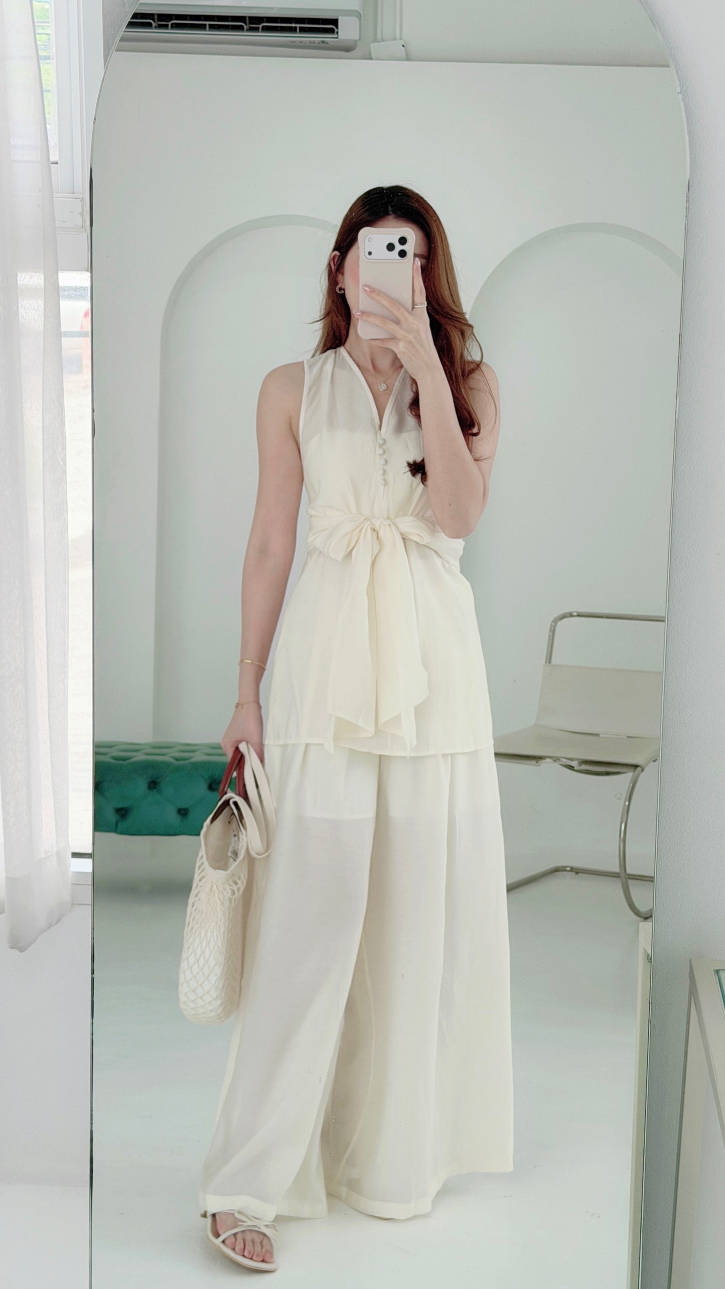 Hepburn Airy Set