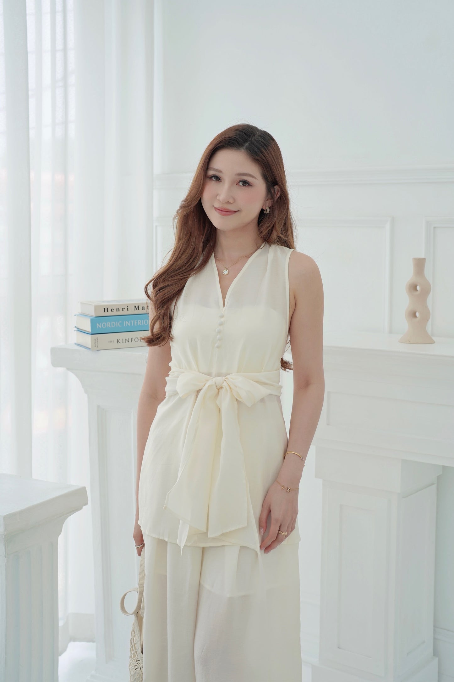 Hepburn Airy Set