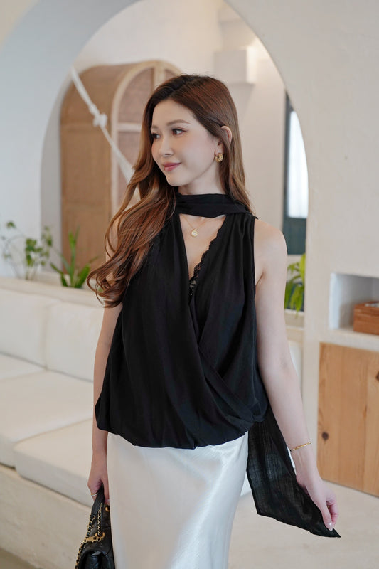 Vera Lacie Vest