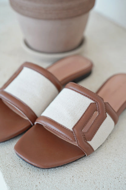 Vacay Linen Sandal