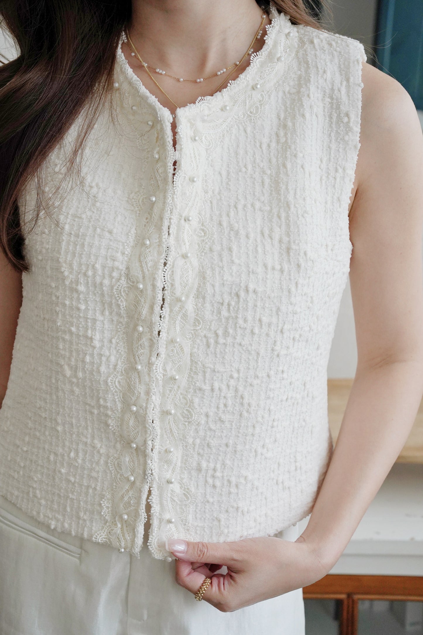 Pearly Lace Tweed Vest