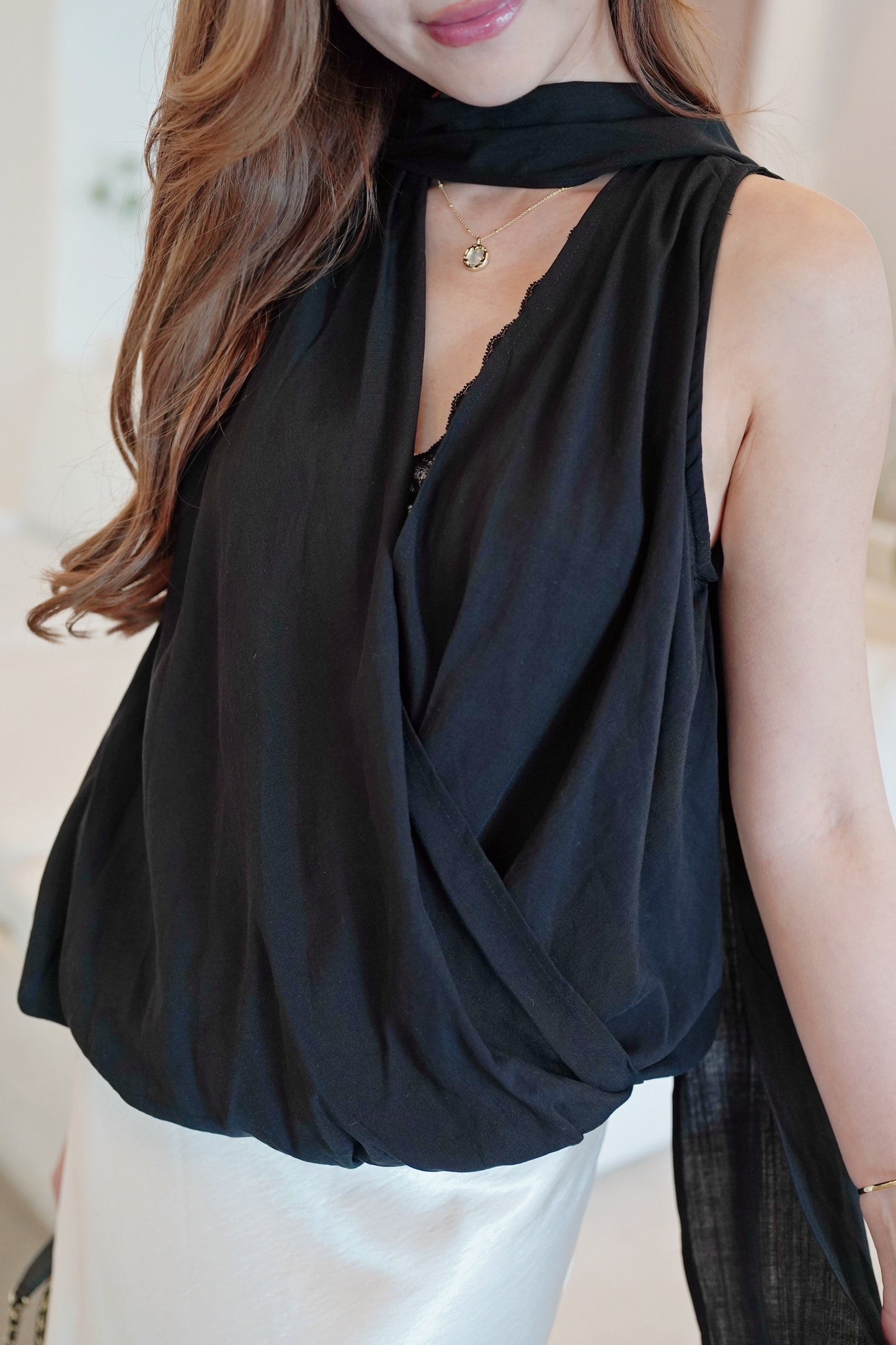 Vera Lacie Vest