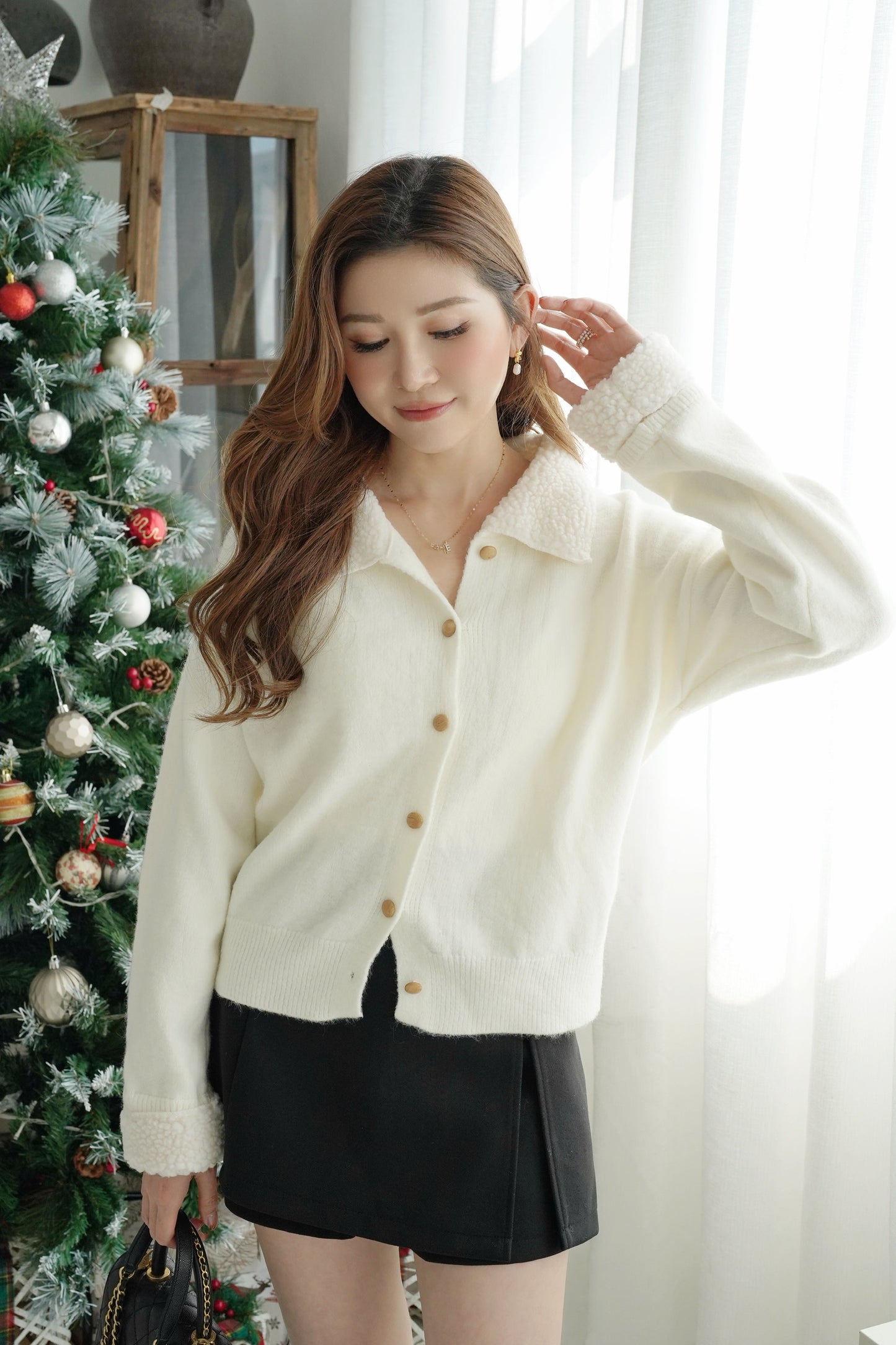 Snowy Festive Cardi