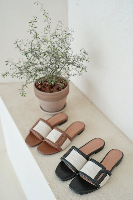 Vacay Linen Sandal