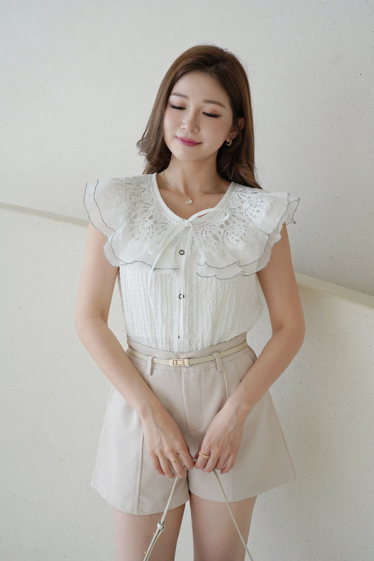 Elly Ruffle Top