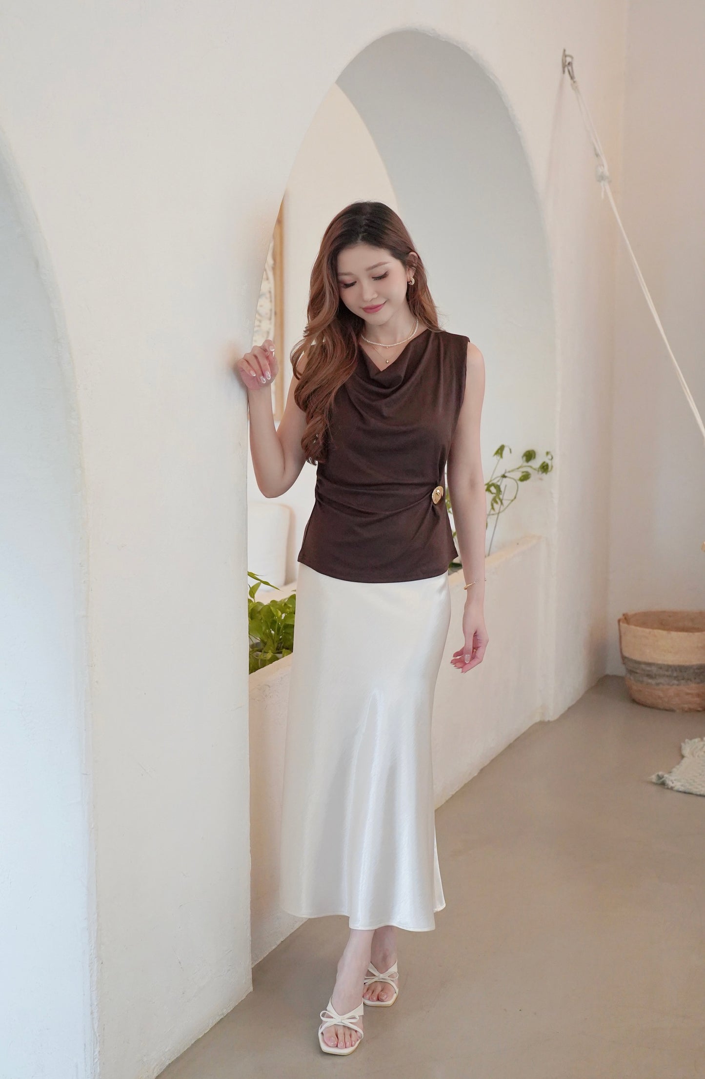 Glodie Drapped Lacie Vest