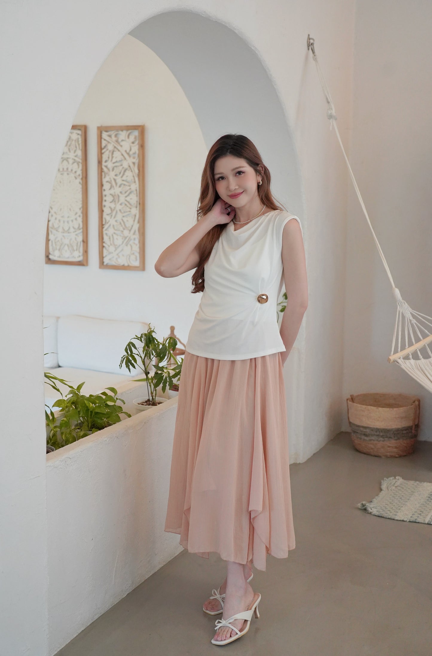 Glodie Drapped Lacie Vest