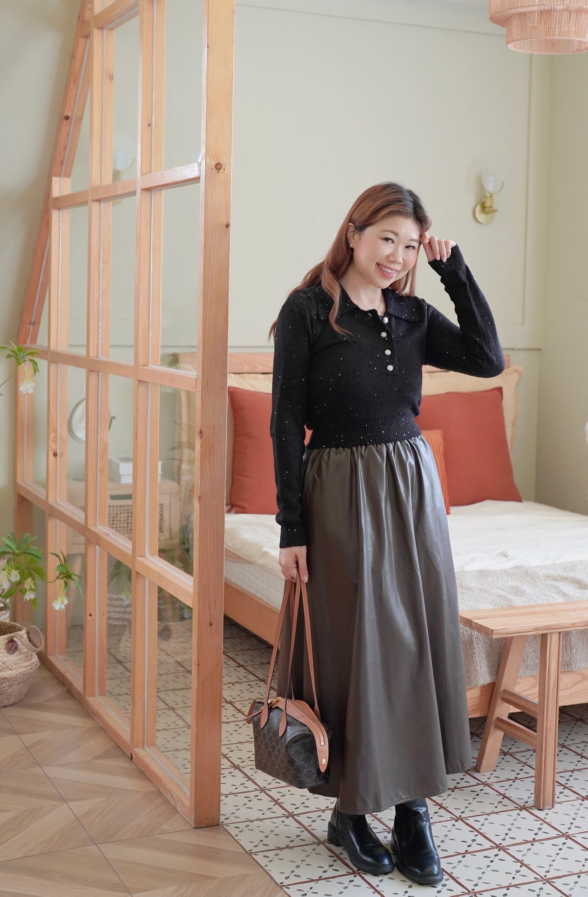 The Collar Twinkle Top