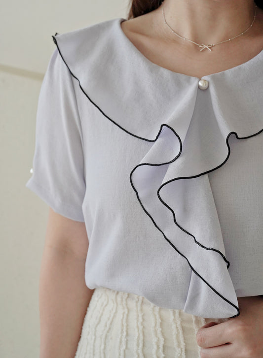 Romance Pearly Blouse
