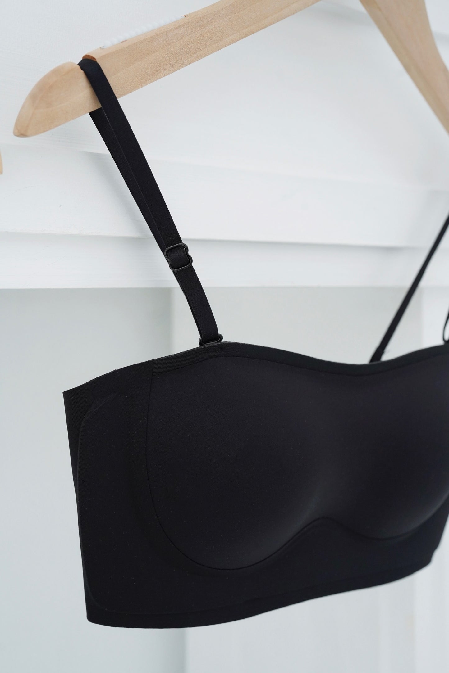 Airy Seamless Bandeau Bra
