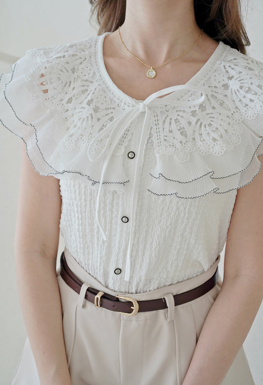 Elly Ruffle Top