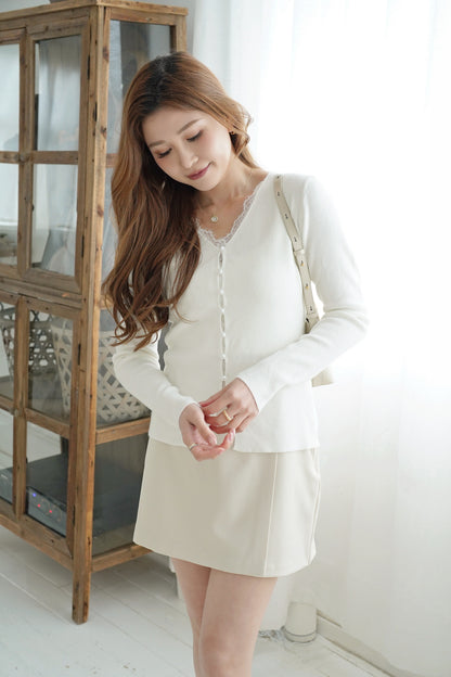 Camellia Fine Lace Top