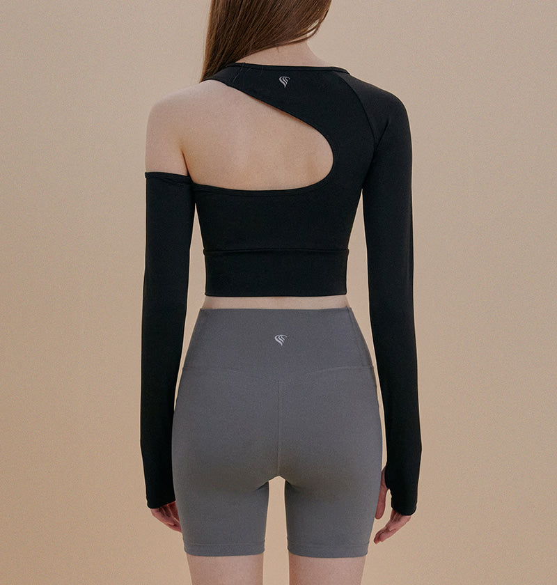 Cut-off Sleeve Padded Top