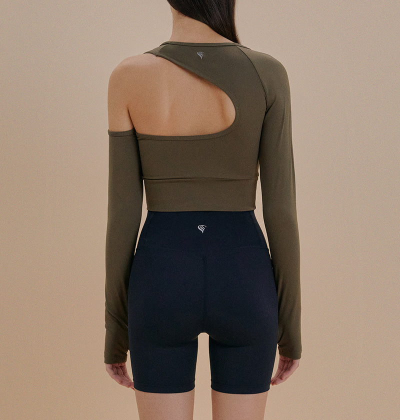 Cut-off Sleeve Padded Top